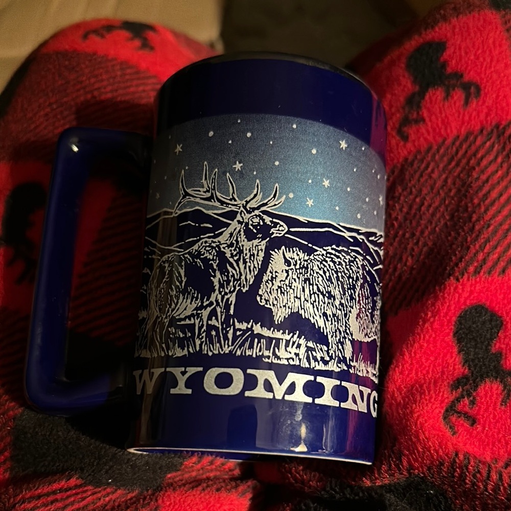 Navy Wildlife Mug with Wyoming Design